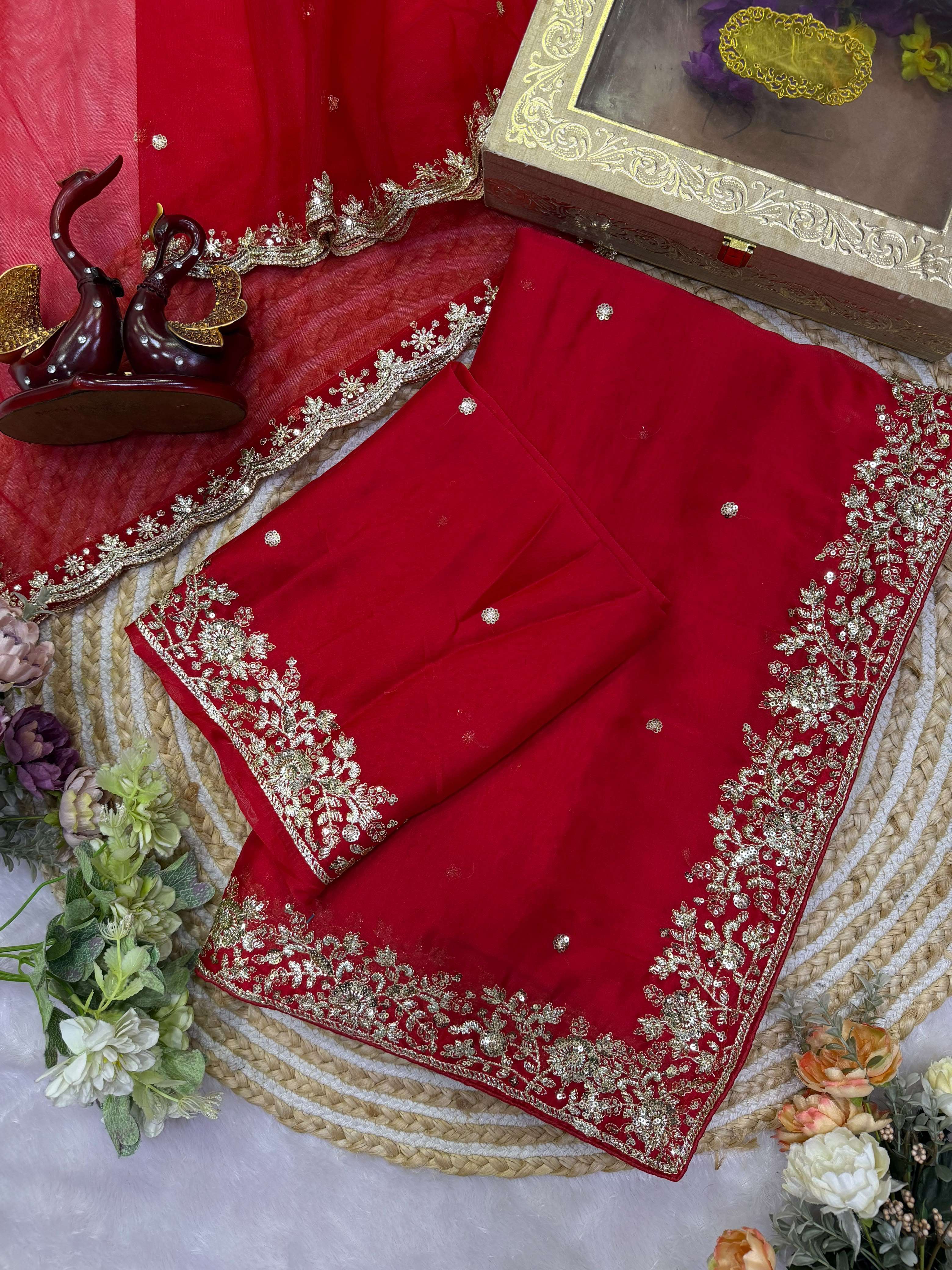 KARVA CHOUTH SPECIAL PREMIUM RED COLOR SAREE  MADE OF RANGOLI SILK FABRIC RESELLER IN SURAT 5635